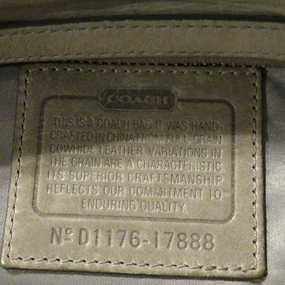 Coach - Picture 4 of 11